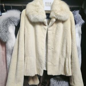 Elegant Cream 100% Real mink Fur Jacket